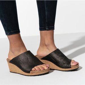 Papillo Birkenstock Namica Washed Metallic Black Wedges—8 (39)